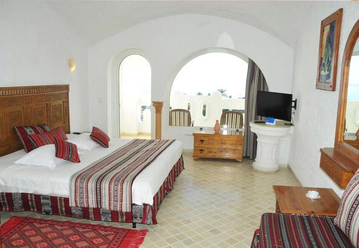 Lella Baya & Thalasso