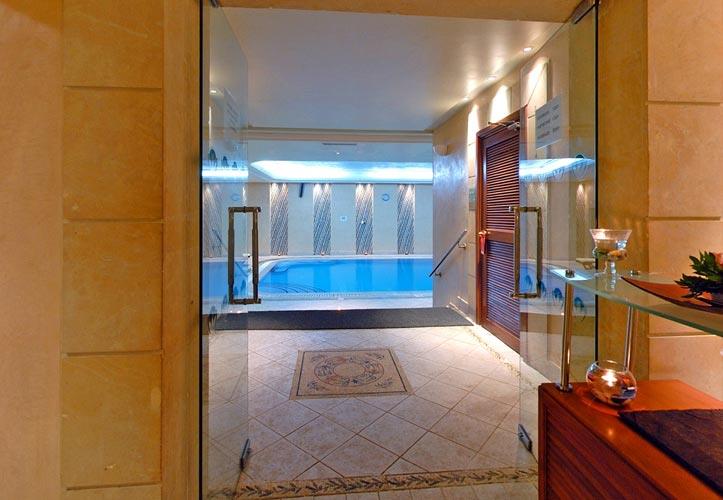 Golden Yasmin Les Oliviers Palace