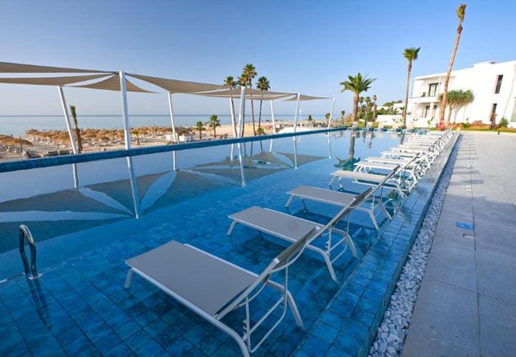 One Resort Premium