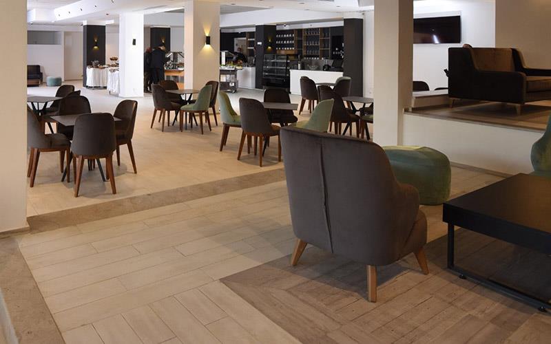 Lescure Business Hôtel and SPA