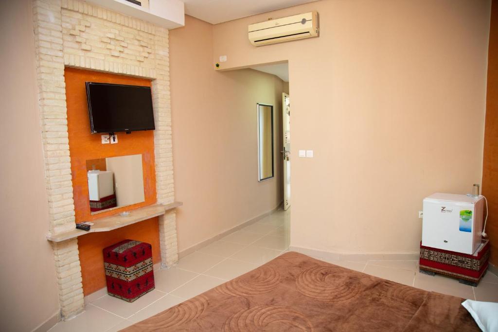 EL ARICH HOTEL